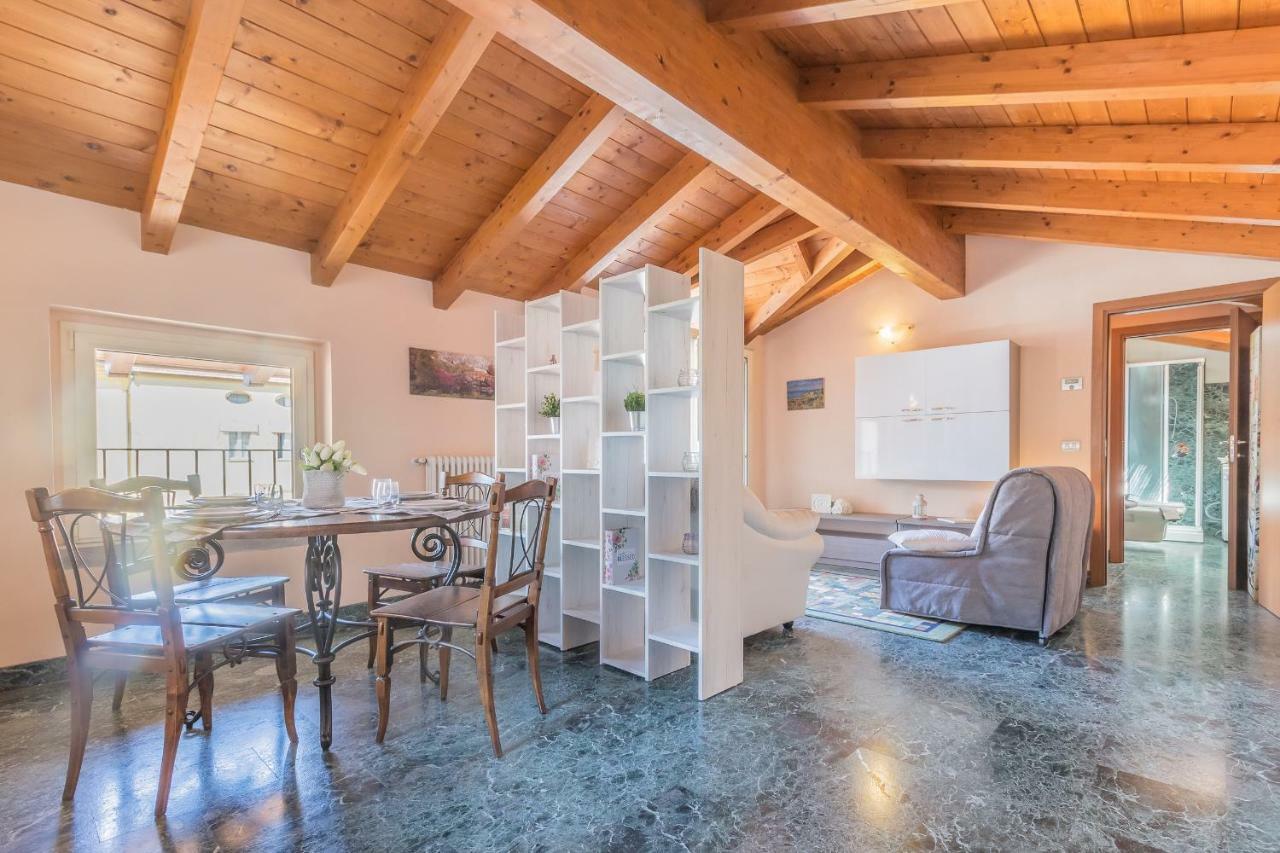 דירות ורנה Casa Del Tiglio מראה חיצוני תמונה